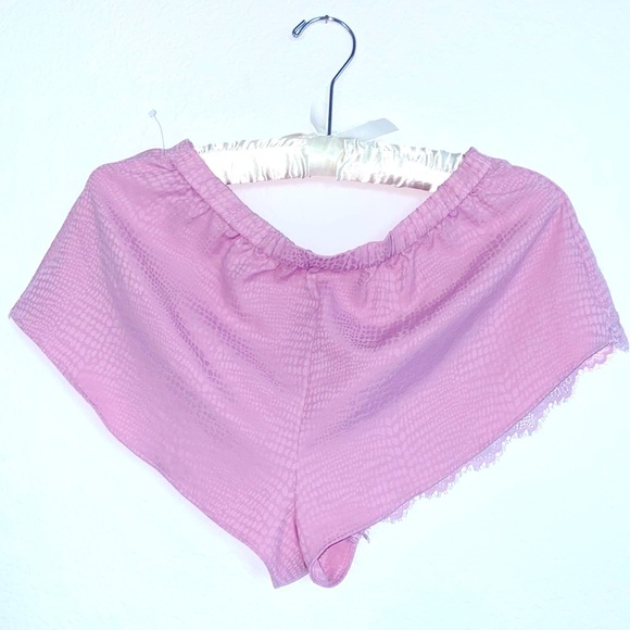 2 Pc Very Sexy Pink Lace Sleep Set Satin Silky Lounge: Top Short XSmall - Picture 5 of 12